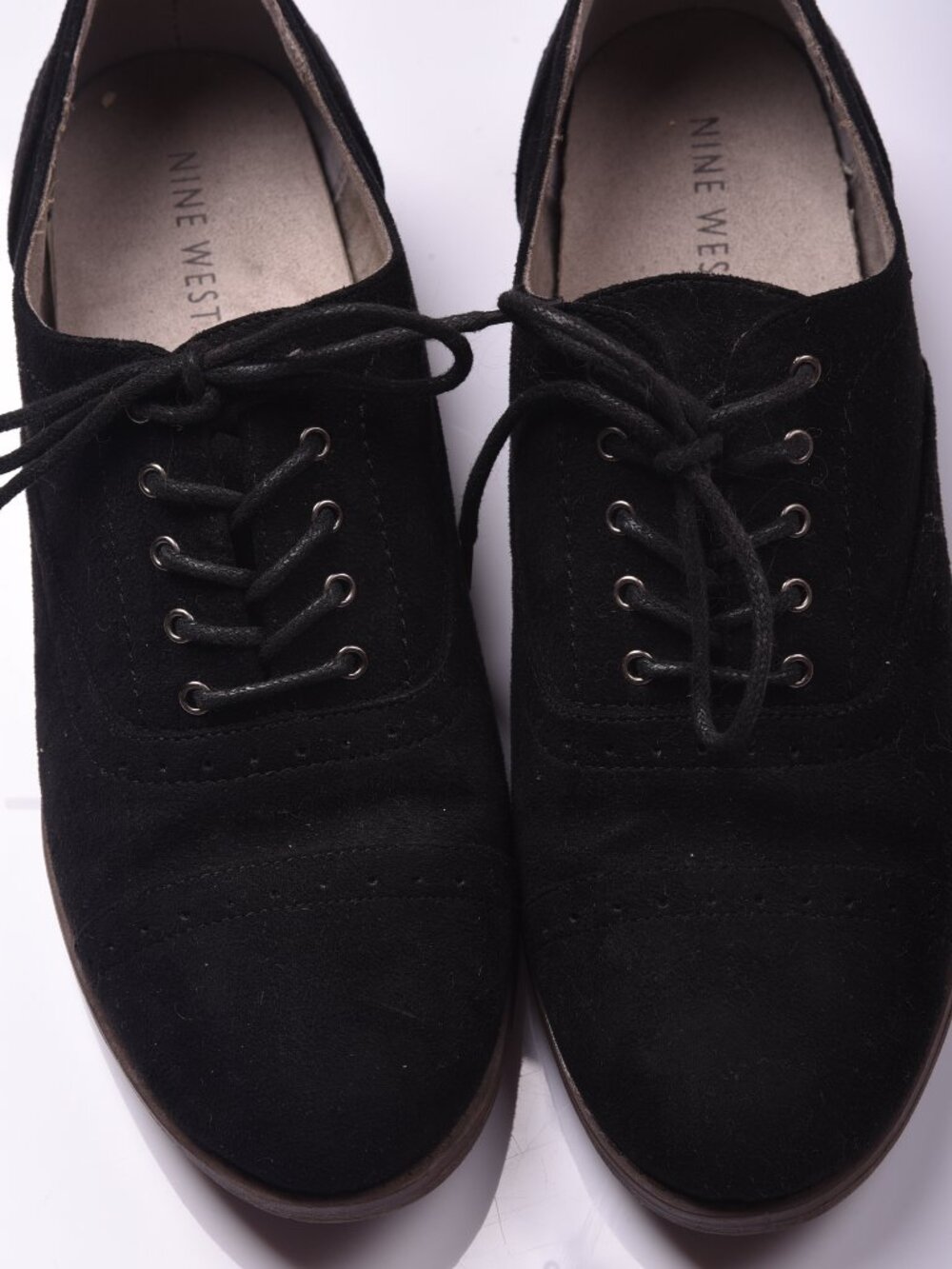 Nine West Women’s Black Suede Preppy Oxford Shoes – Scottie Fabric - Size 8.5